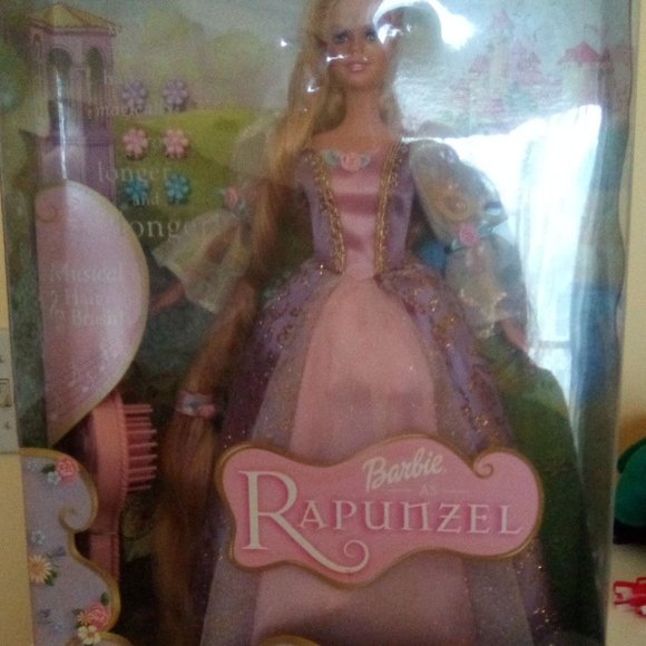 Rapunzel barbie doll - Picture 1 of 1